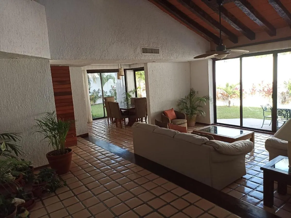 Cancún Villa Mamey con acceso a Playa